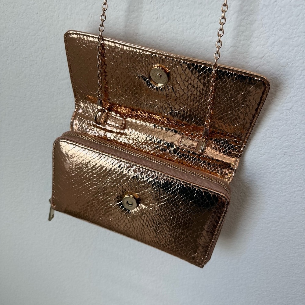 ☀️ ANTHROPOLOGY Rose Gold Metallic Chain Clutch Crossbody NWOT - Picture 4 of 14